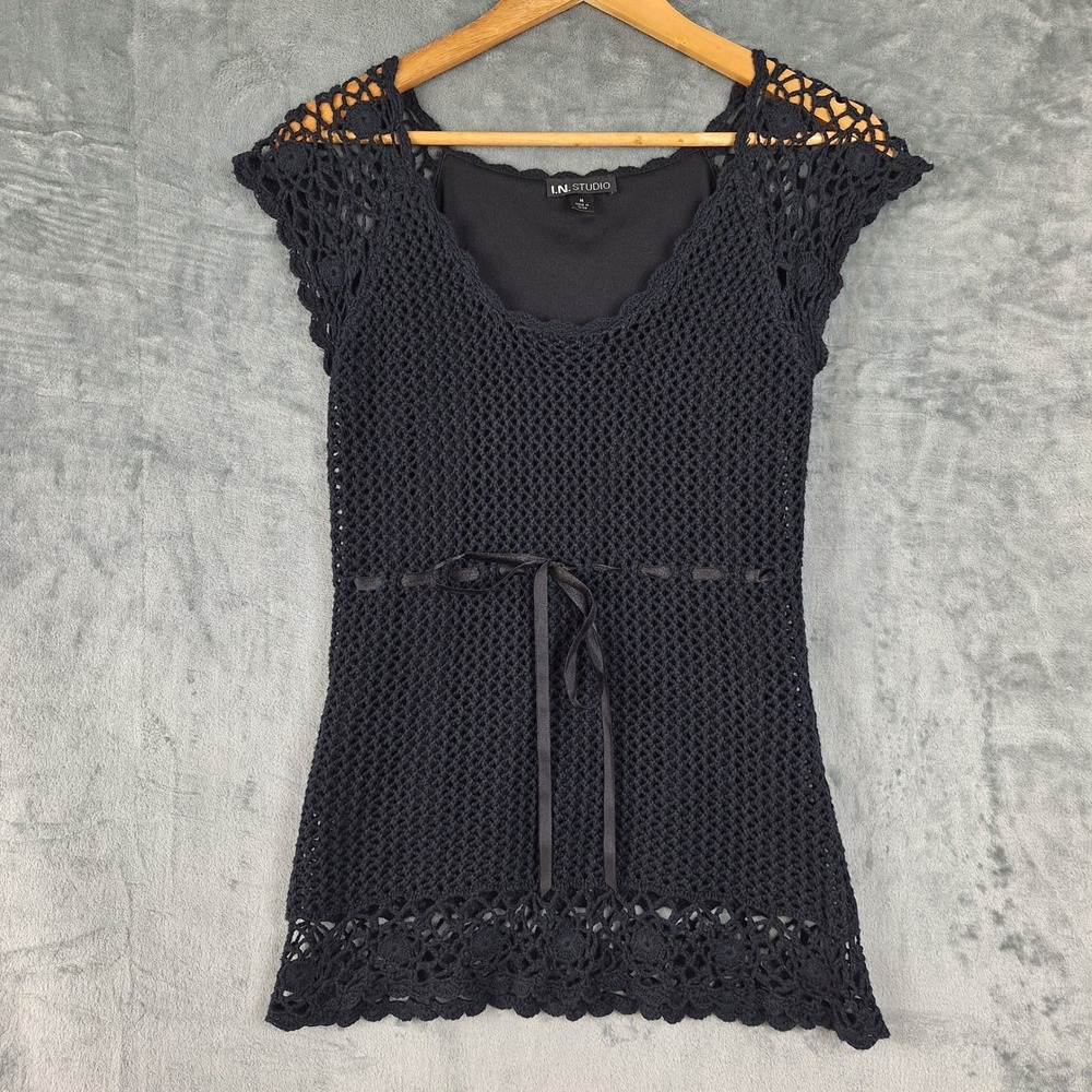 Womens Top Medium Black Crochet Boho Tie Front Whimsigoth Fairy Grunge Festival
